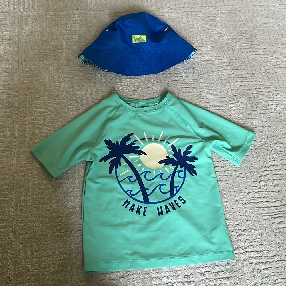 Old navy Swim shirt / Rashguard sun shirt and sun hat kids 5 UPF 50+ sunwear